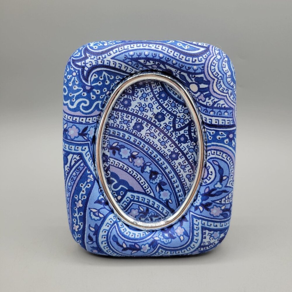 Oneida Blue Devon Fabric-Covered Picture Frame 3.5x5 Oval Opening Rear Loading